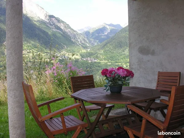 Bel appartement de 80 m² avec jardin — Secteur Villaroger / Bourg-St-Maurice / Les Arcs