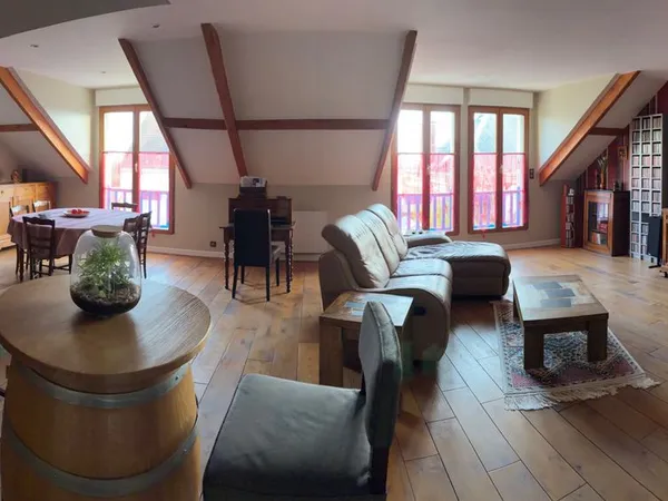 DUPLEX D'EXCEPTION 173 m² AU SOL • DERNIER ÉTAGE • DOUBLE BOX • VUE LA DÉFENSE