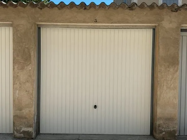Box/garage en centre ville à louer