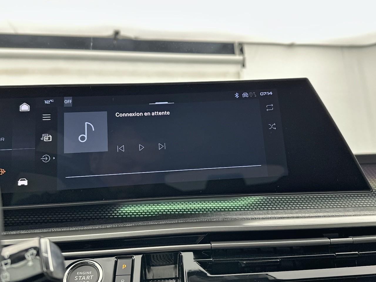 Peugeot 5008 hybrid 145 e-dcs6 gt — photo 24