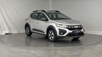 Dacia Sandero 1.0 TCe 110ch Stepway Expression + — photo 3