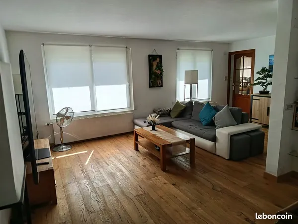 Vend appartement duplex, 101m², Evian les bains, garage, jardin et bain nordique
