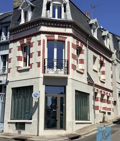 Maison 6 pièces 150 m²