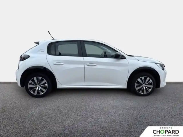 Peugeot 208 electrique 50 kwh 136ch — photo 47