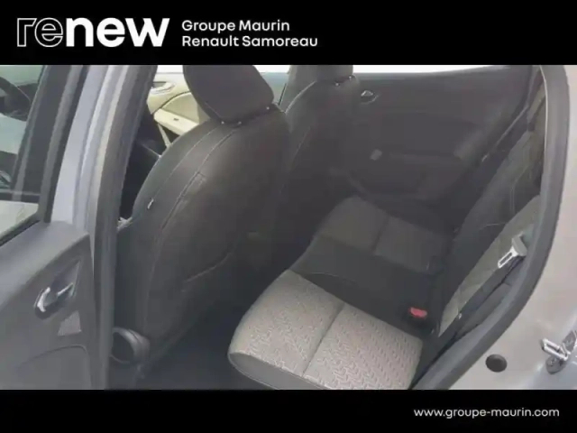 Renault Clio 1.0 tce 90ch evolution — photo 11