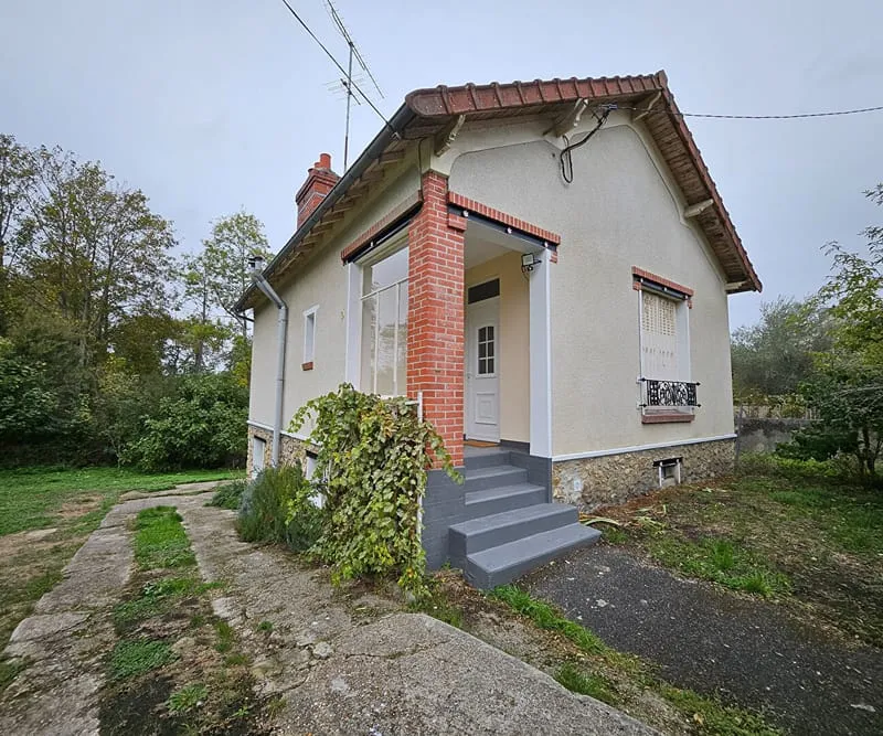 Photo 1