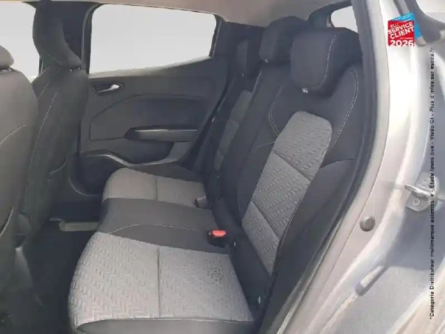 Renault Clio 1.5 blue dci 100ch evolution — photo 11
