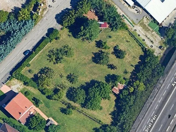 Terrain industriel 3362 m²