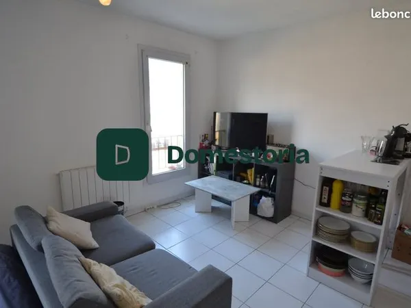 Studio 1 pièce 25 m²