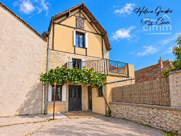 Charmante maison de village à Cuzance, entièrement rénovée
