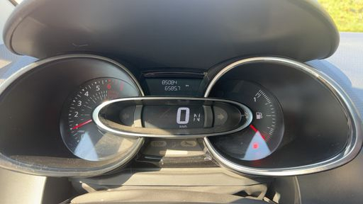 Renault Clio 1.2 TCe 120 EDC6 - Intens – 2018 – 85084 km – Essence – Boîte Automatique — photo 24