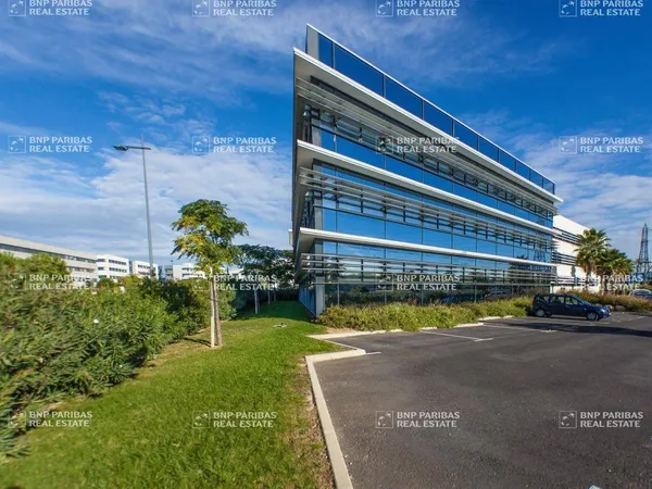 Bureaux 372 m²
