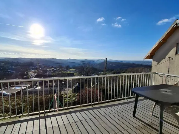 Appartement 3 pièces 94 m²