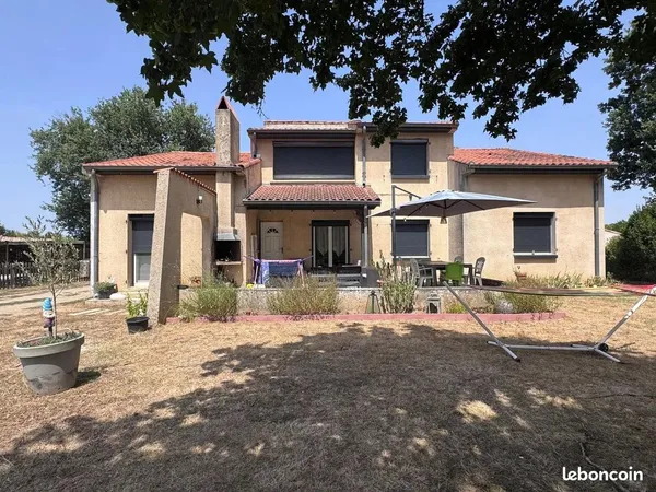 Maison 6 pièces 178 m²