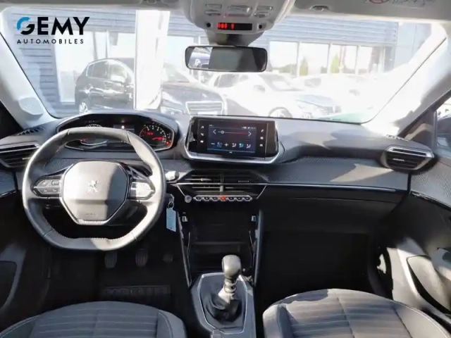Peugeot 208 puretech 100 s&amp;s bvm6 — photo 12