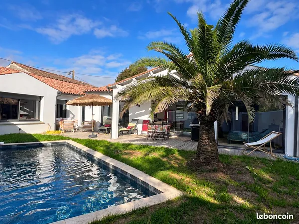 Aigrefeuille-d'Aunis - Maison de charme 124 m² - Piscine - Double garage