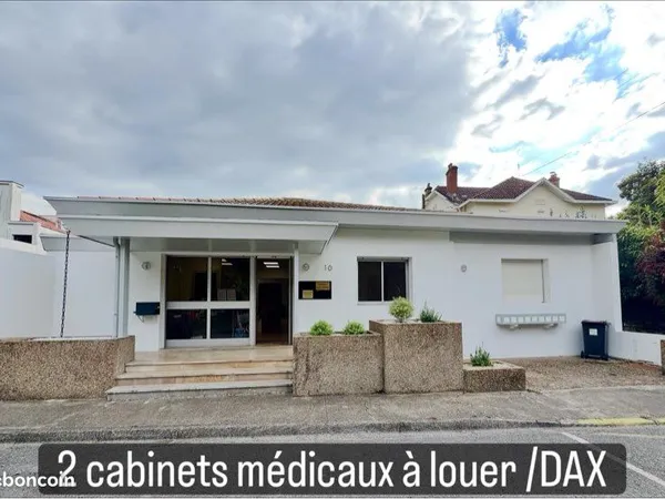 2 cabinets médicaux à louer