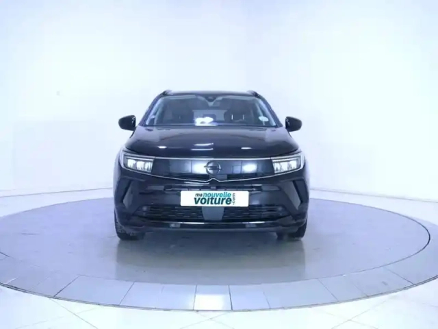 Opel Grandland hybrid 225 ch bva8 — photo 6