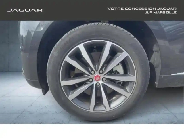Jaguar F-Pace p400e plug-in-hybrid r-dynamic se bva8 awd — photo 5
