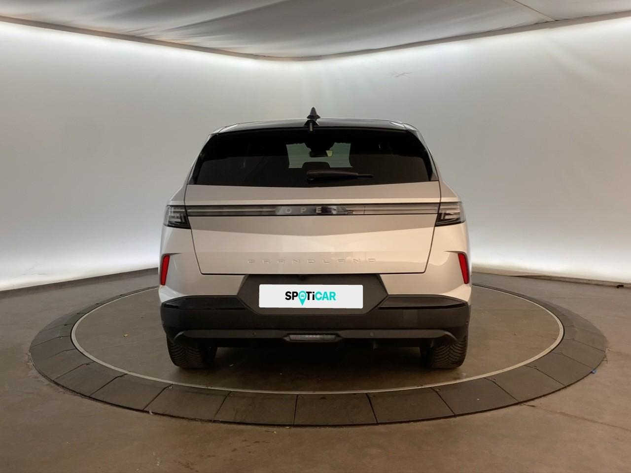 Opel Grandland 1.2 turbo hybrid 145 ch e-dct6 gs — photo 5