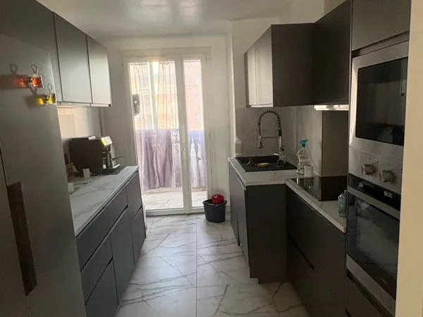 Appartement T3 traversant