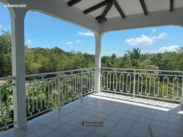 Appartement 4 pièces 80 m²