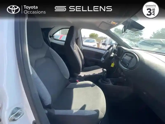 Toyota Aygo X 1.0 vvt-i 72ch active business my23 — photo 6