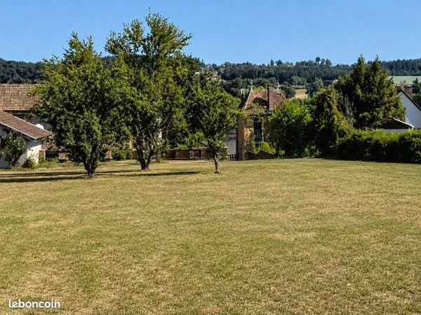 Terrain 910 m² La Clayette
