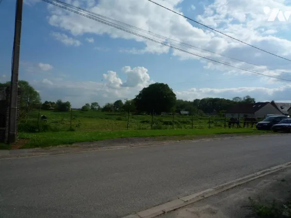Terrain 1153 m²
