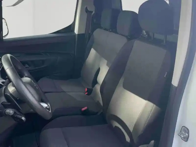 Citroën Berlingo van m 650kg bluehdi 130 s&amp;s driver eat8 — photo 26