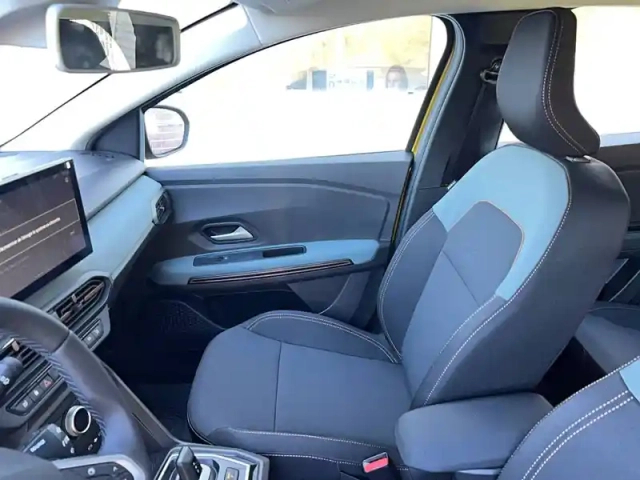 Dacia Sandero eco-g 120 auto — photo 39