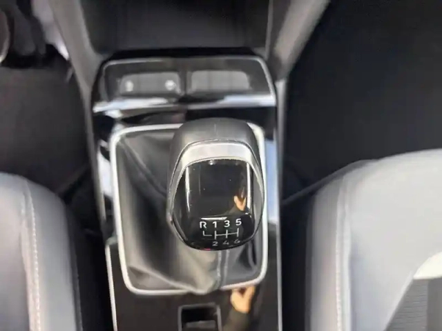 Opel Mokka 1.2 turbo 100 ch bvm6 — photo 14