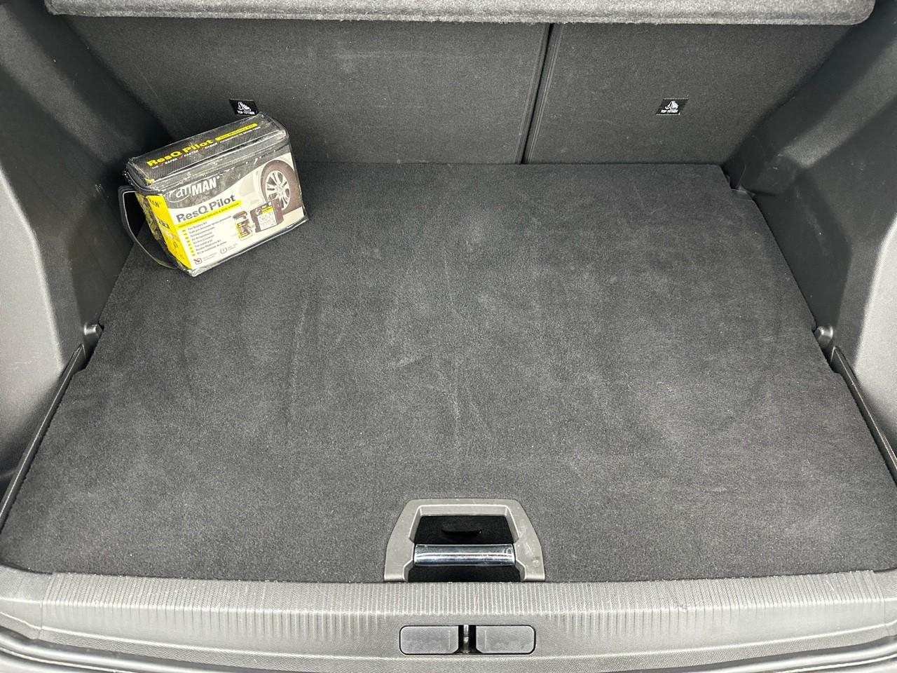 Peugeot 2008 puretech 130 s&s eat8 allure pack — photo 6