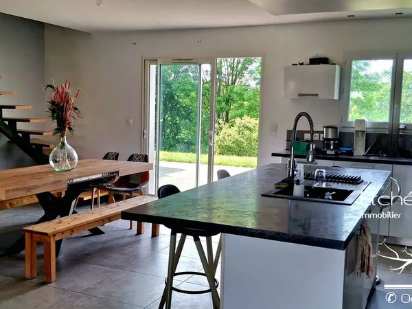 Maison 5 pièces 152 m²