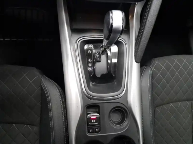 Renault Kadjar blue dci 115 edc — photo 36