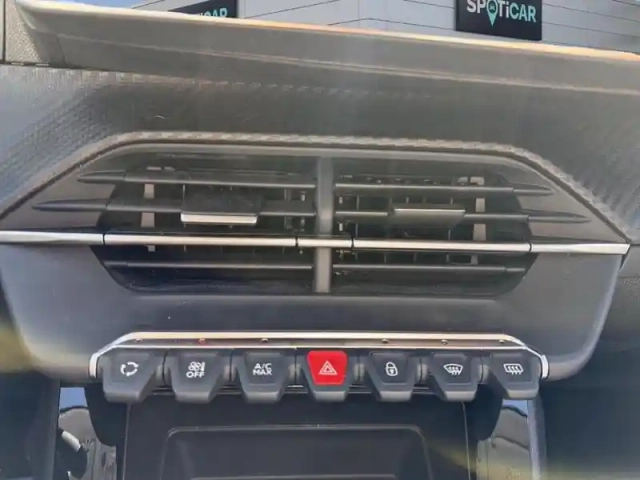 Peugeot 208 puretech 75 s&amp;s bvm5 like — photo 13