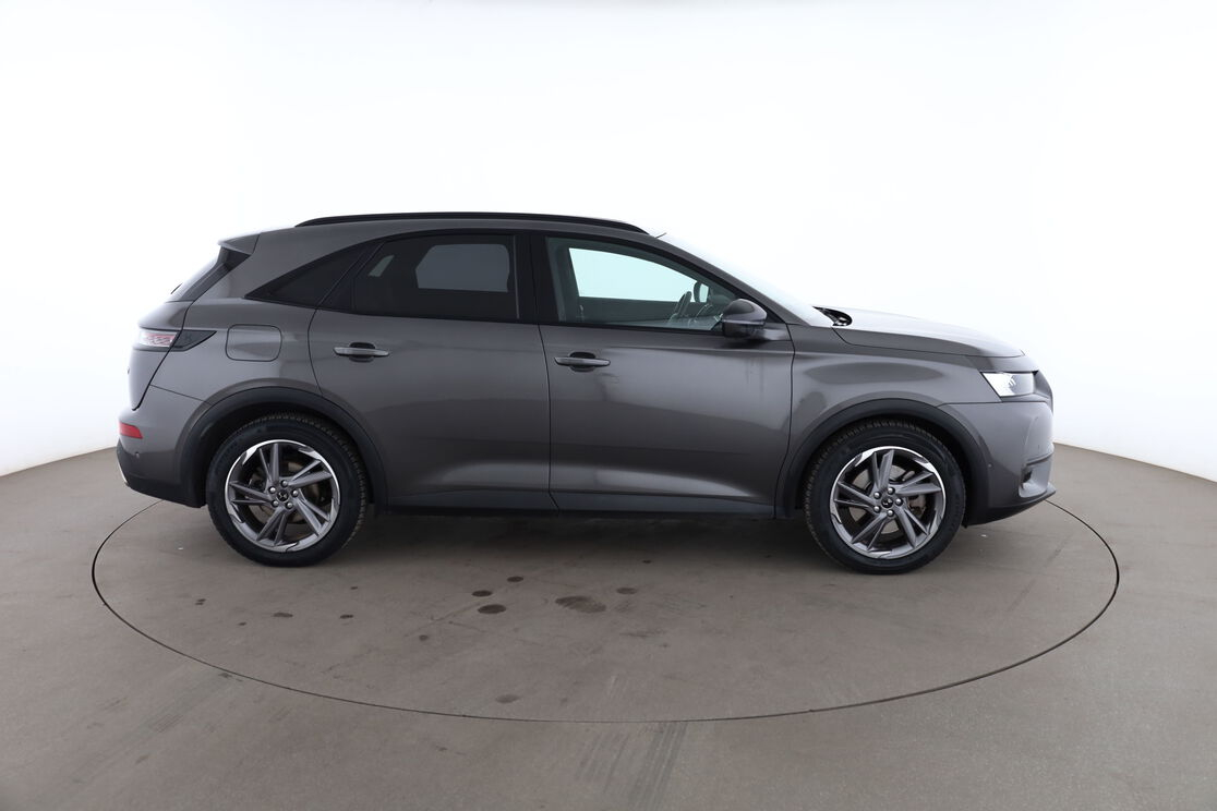 DS Automobiles DS7 Crossback 1.6 E-Tense 4x4 Ligne Noire Automatique — photo 6