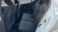 Dacia Sandero 1.0 TCe 90ch Expression — photo 10