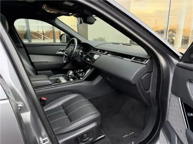 Land Rover Range Rover 2.0l p400e phev 404ch — photo 11