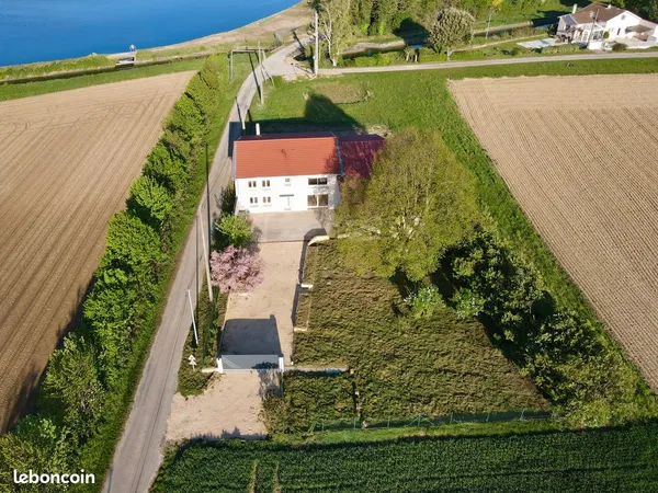 Maison de 220 m² Habitables + Dépendance de 100 m² - Terrain 1680 m2