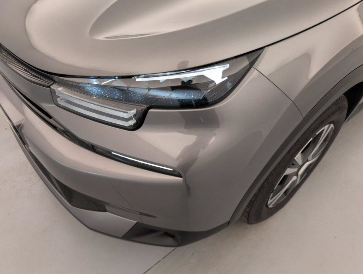 Citroën C4 — photo 21