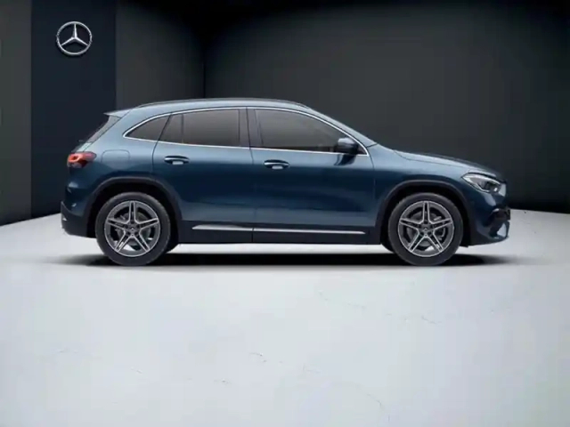 Mercedes Gla 250 e amg line — photo 6