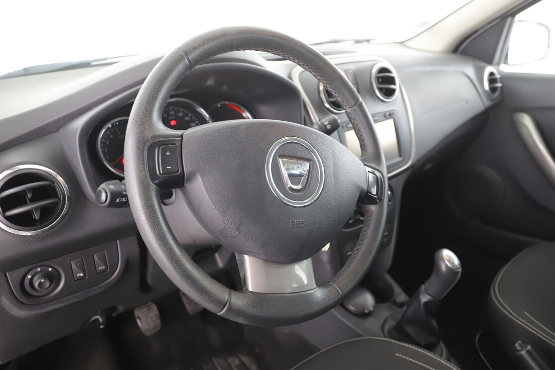 Dacia Logan MCV 1.5 dCi Prestige — photo 10
