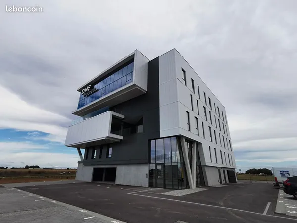 Bureaux 178 m² BRETTEVILLE SUR ODON