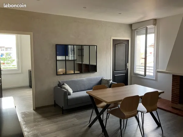 Sète - Appartement 2 pièces meublé 46 m² - Quai François Maillol - Sans frais d'agence