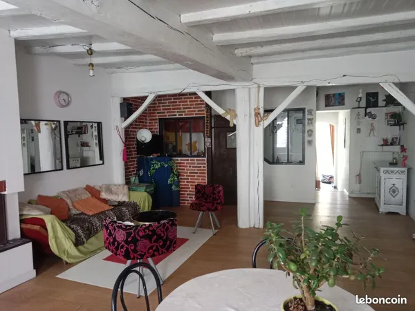 Maison de charme en centre-bourg - 140 m² + Terrasse sans vis-à-vis