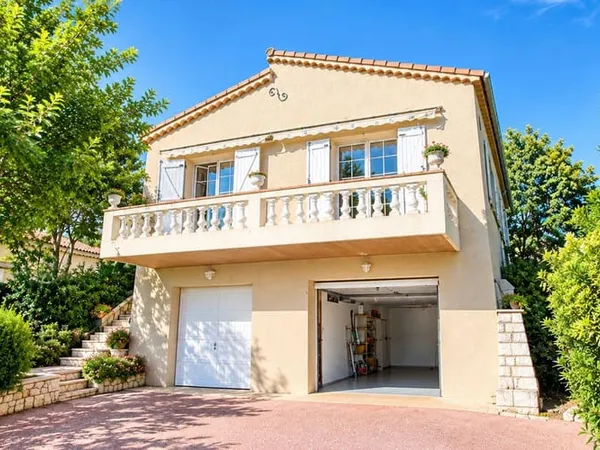 Maison 5 pièces 121 m²