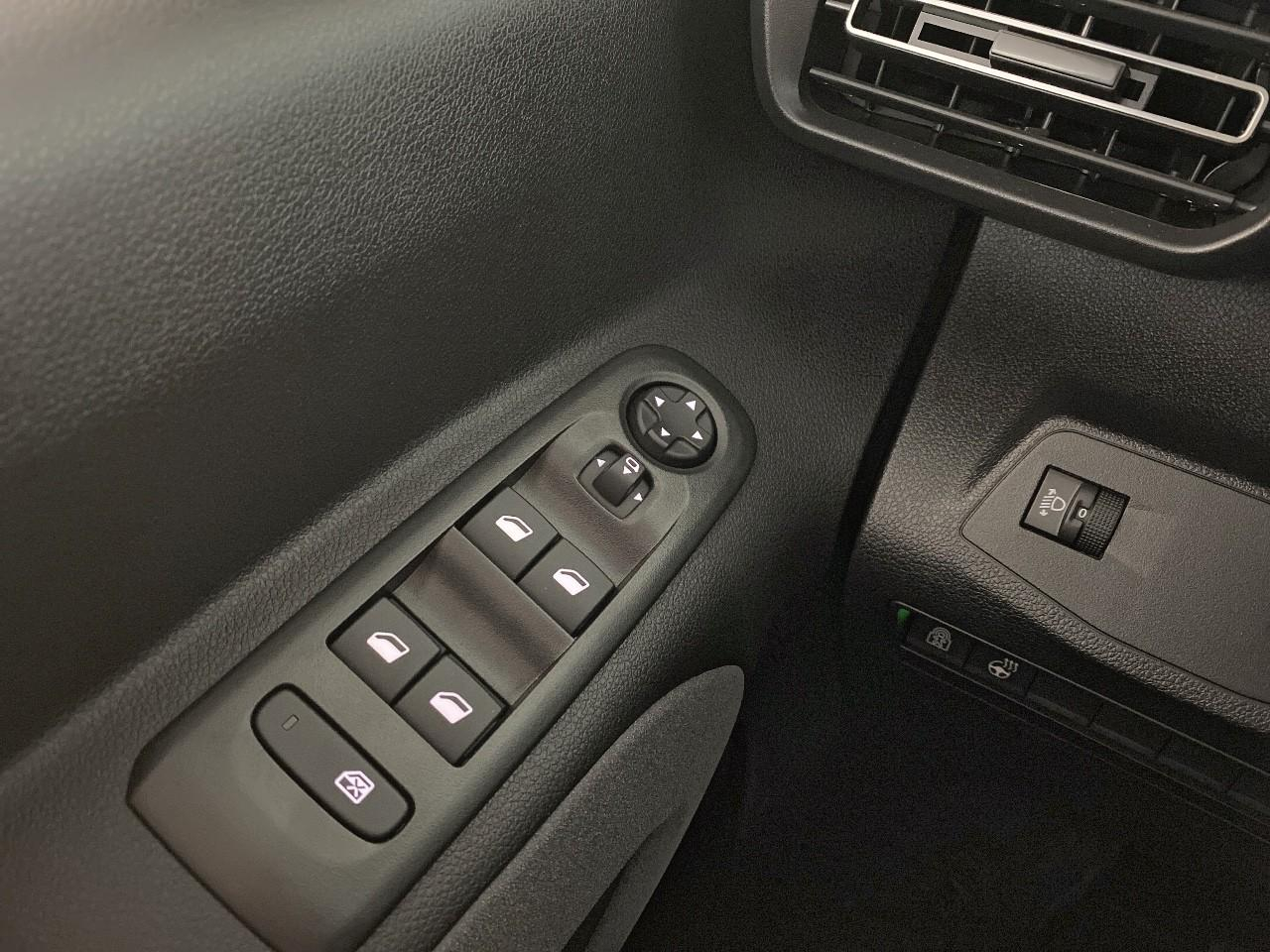 Peugeot Rifter m diesel 130 ch automatique 5pl gt — photo 20