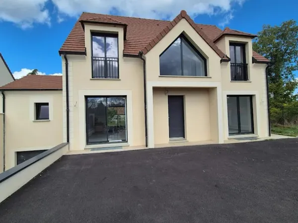 Maison 8 pièces 168 m²