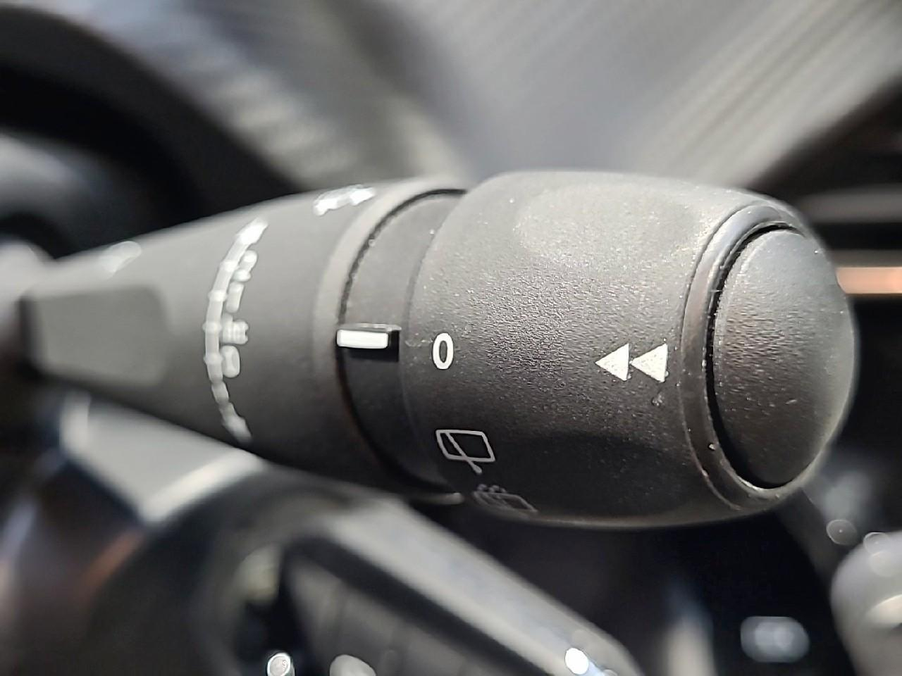 Peugeot 208 puretech 75 s&s bvm5 active pack — photo 21